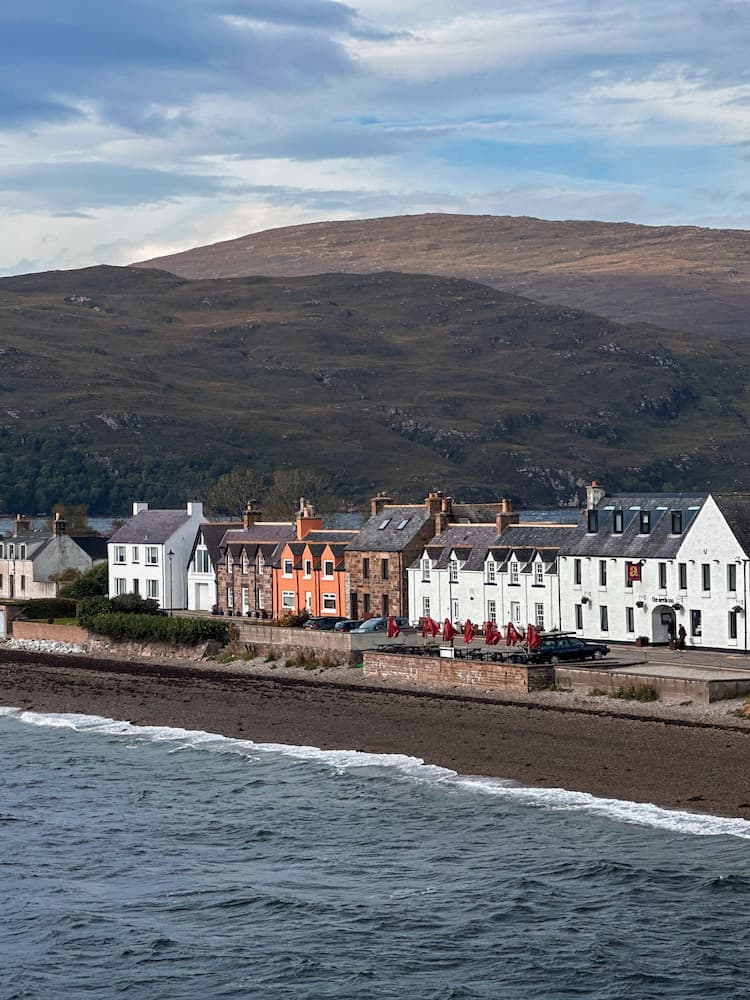 Traghetto per le Ebridi Esterne