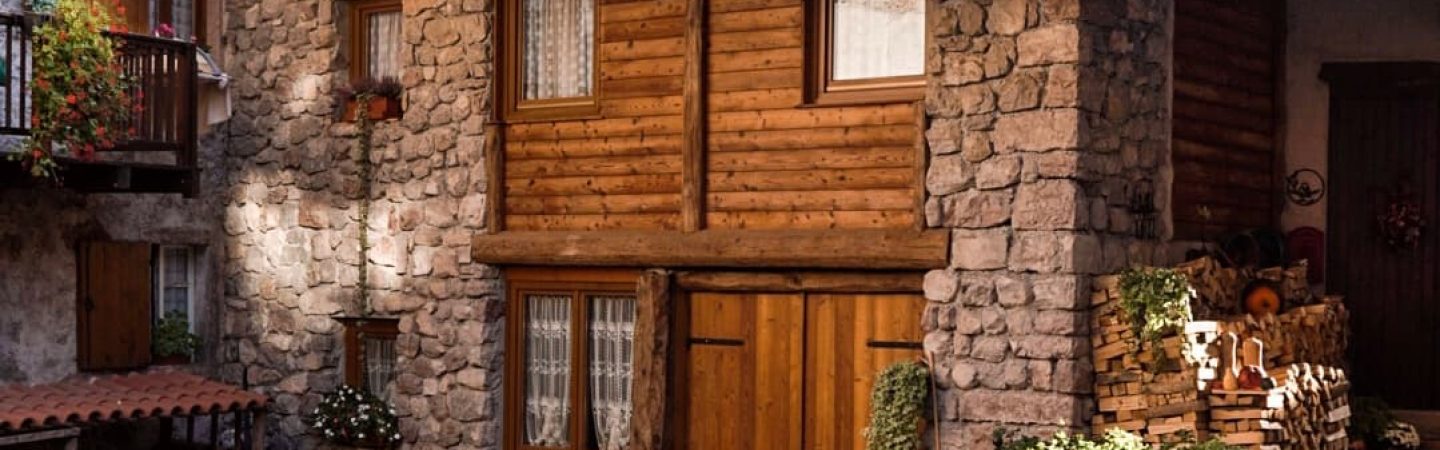 Alloggiare-nel-cuore-delle-Dolomiti-di-Brenta
