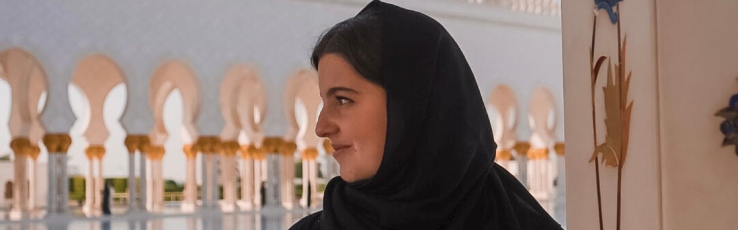 Abbigliamento adatto per visitare la Gran Moschea